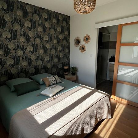 Bed and Breakfast Les Voyages De Louison à Lavardac Extérieur photo